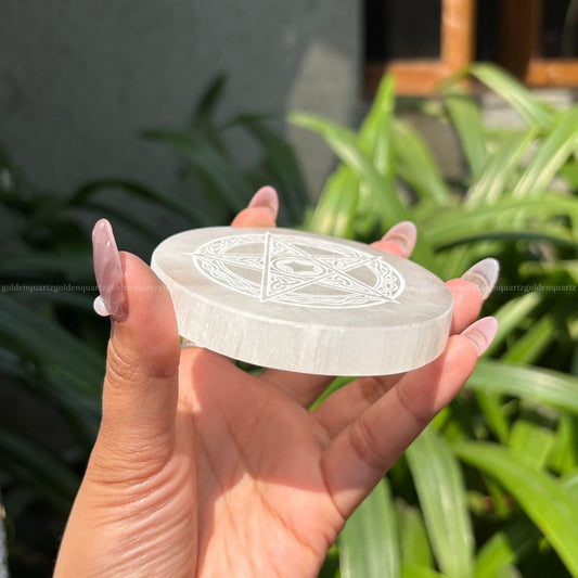 Pentacle Celtic Knotwork Selenite Charging Plate ( White Etched ) 3"