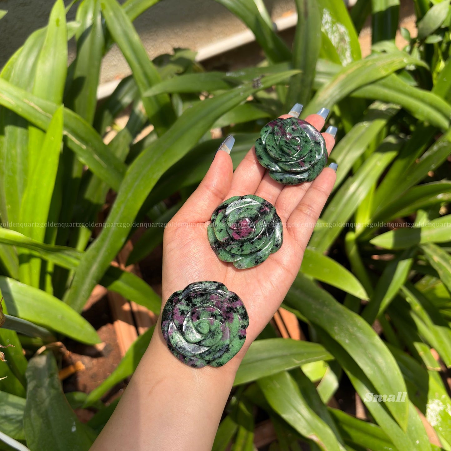 CRYSTAL ROSES - Golden Quartz 