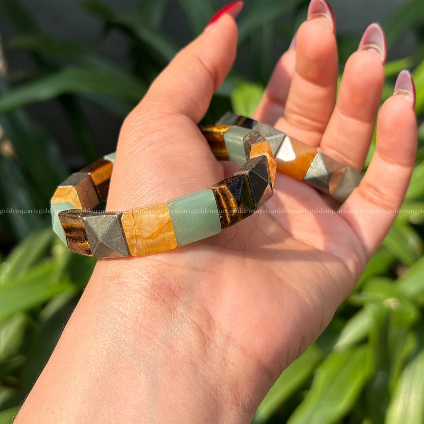 Money Magnet Facet Bracelet