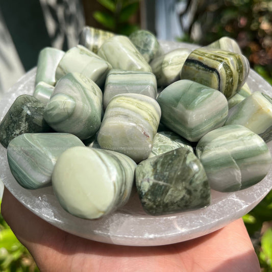 Serpentine Tumble Stone - Golden Quartz 