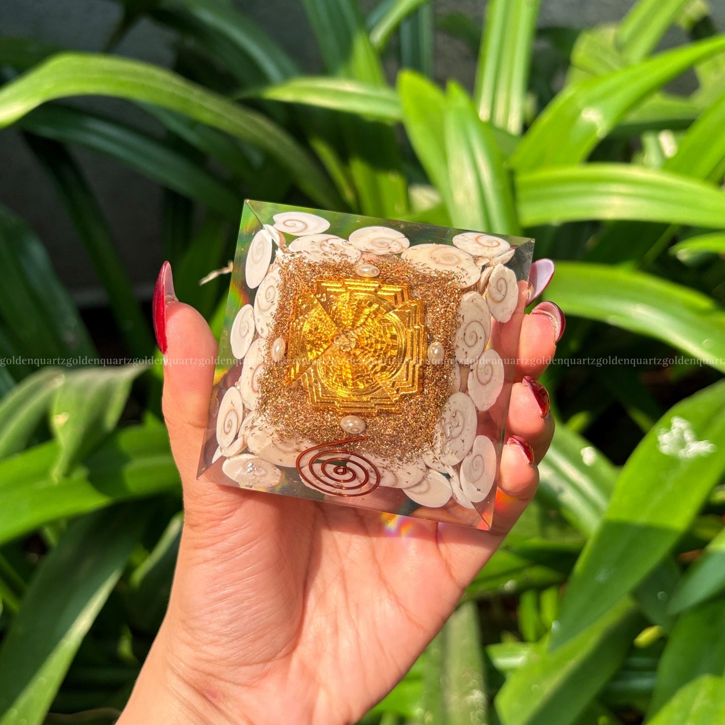 Shree Yantra Gomati Chakra Orgonite/Orgone Pyramid - Golden Quartz 