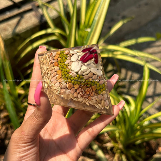 Annapurna Pyramid Orgonite /Orgone Pyramid For Never Ending Abundance - Golden Quartz 
