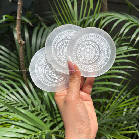 Crescent Moon With Flower Selenite Charging Plate ( White Etched ) 3" - Golden Quartz 