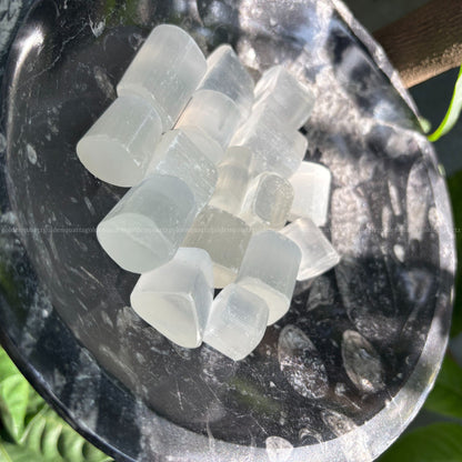 Selenite Tumble Stone - Golden Quartz 