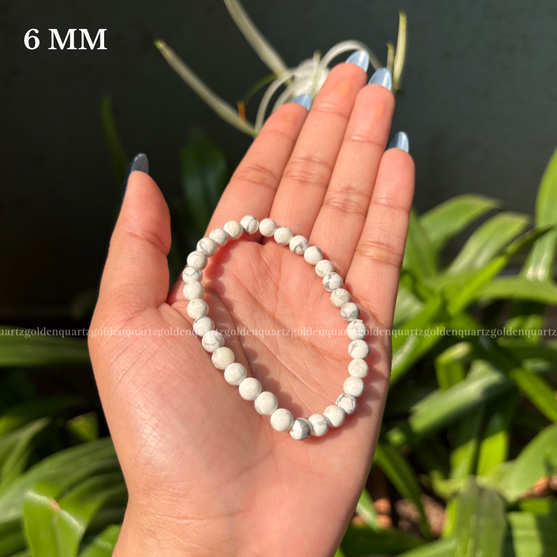 HOWLITE BRACELET - Golden Quartz 