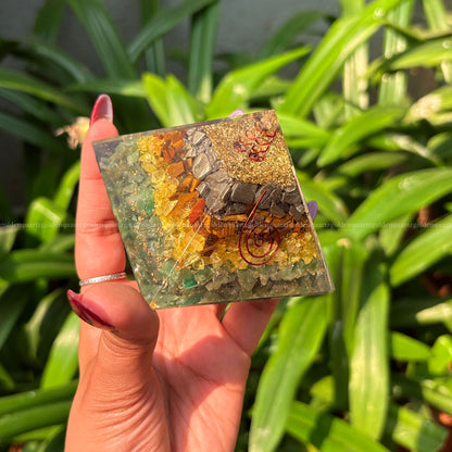 Money Magnet Orgonite/Orgone Pyramid For Wealth & Health. - Golden Quartz 