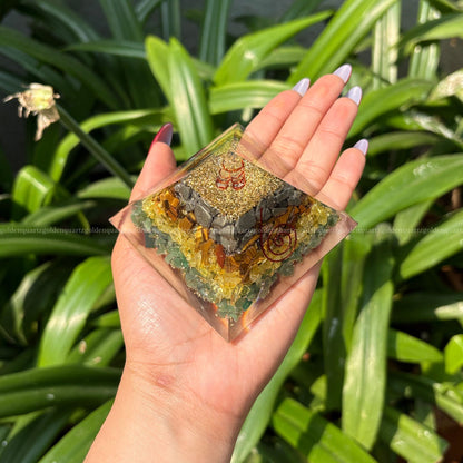 Money Magnet Orgonite/Orgone Pyramid For Wealth & Health. - Golden Quartz 