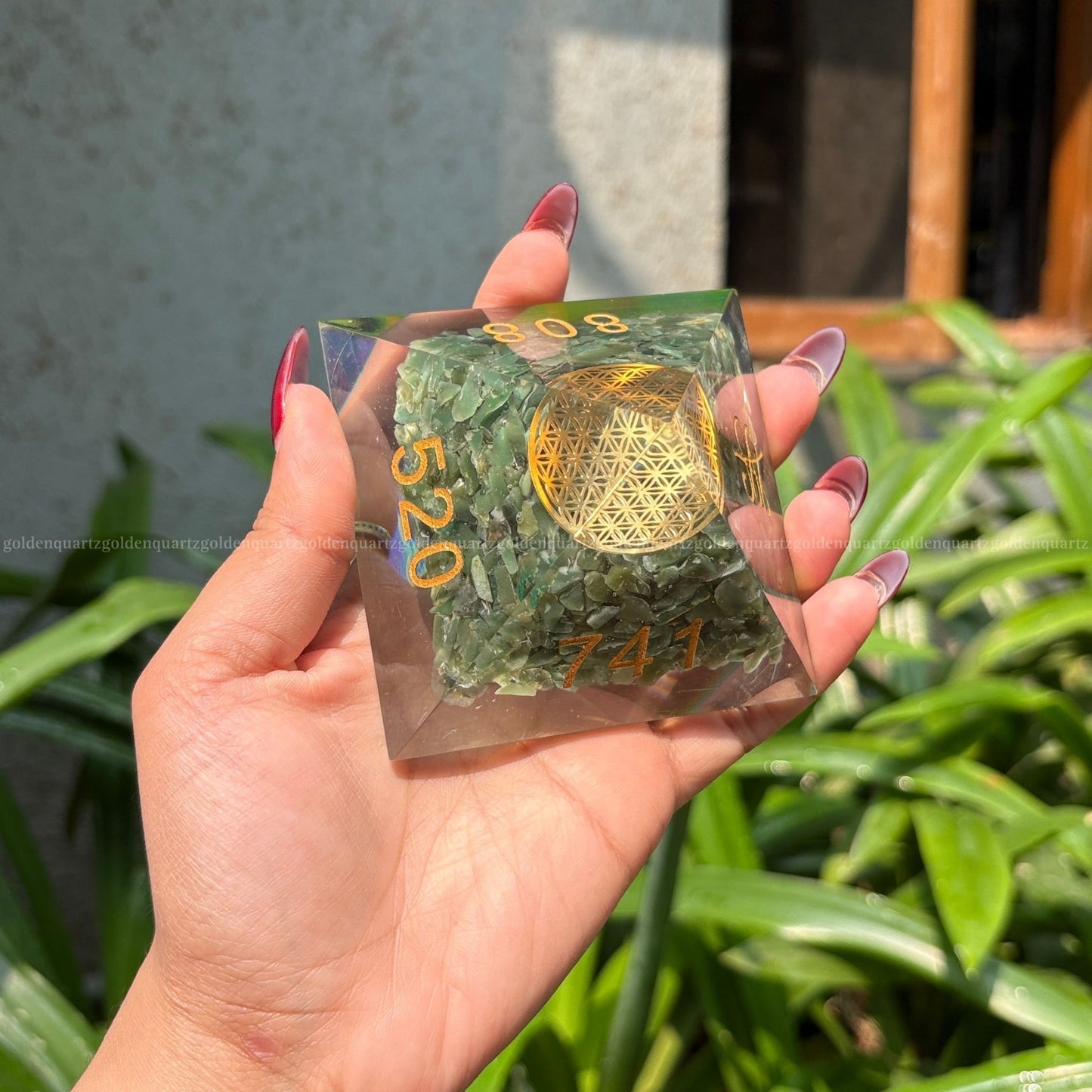 Green Aventurine Flower Of Life Copper Disk Zibu Signs Orgonite /Orgone Pyramid For Money & Growth - Golden Quartz 