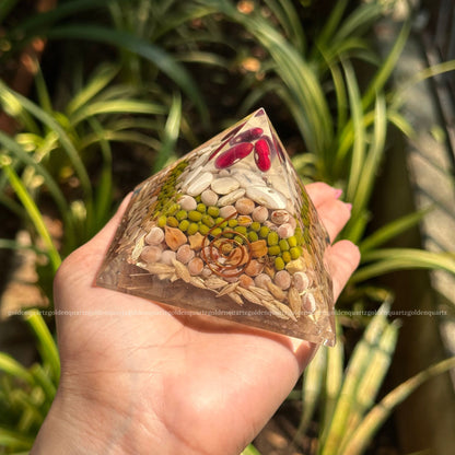 Annapurna Pyramid Orgonite /Orgone Pyramid For Never Ending Abundance - Golden Quartz 